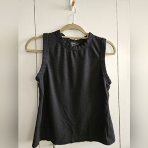 Club Monaco Size M Black Sleeveless Top